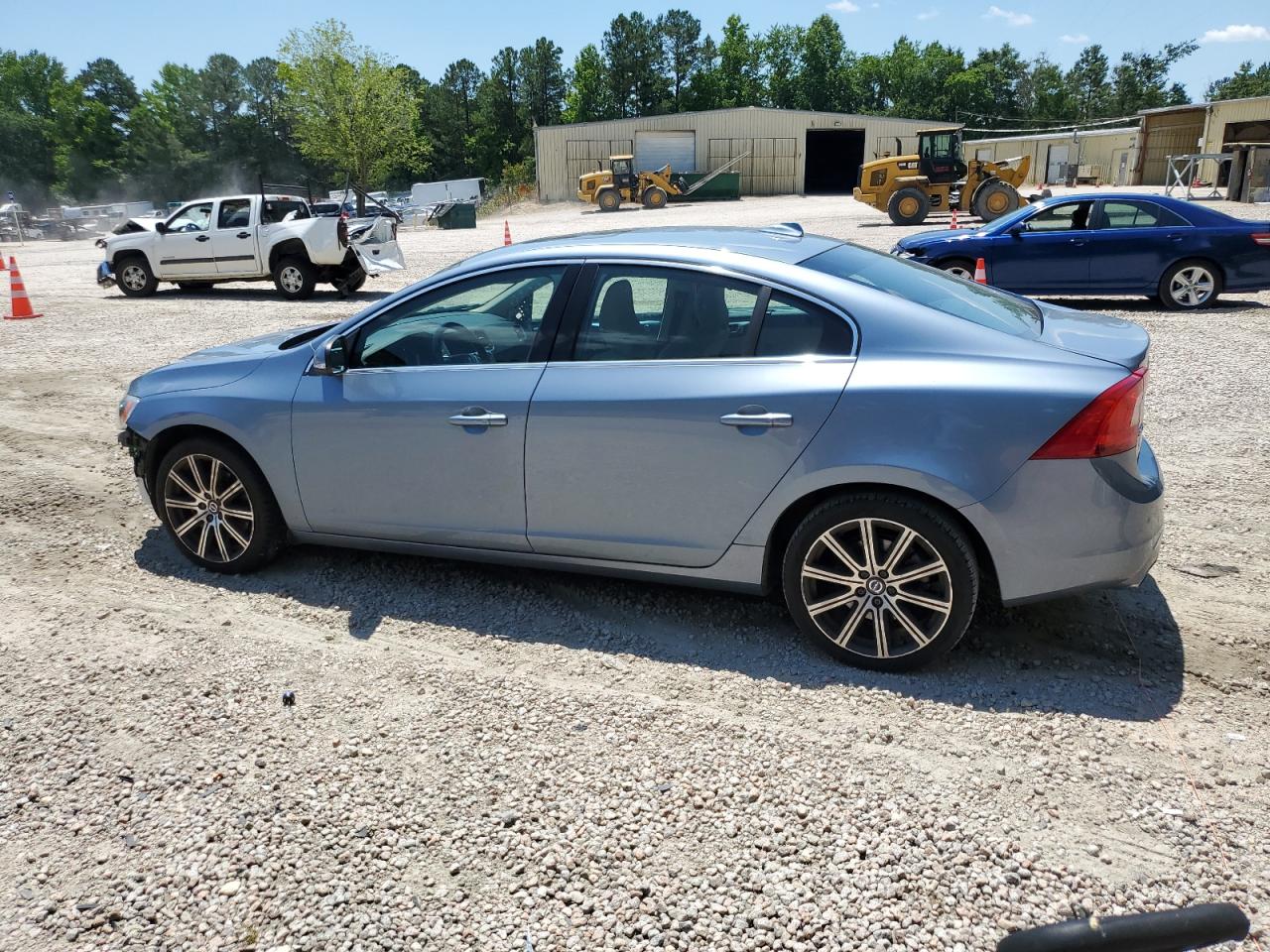 LYV402TMXHB137926 2017 Volvo S60 Platinum