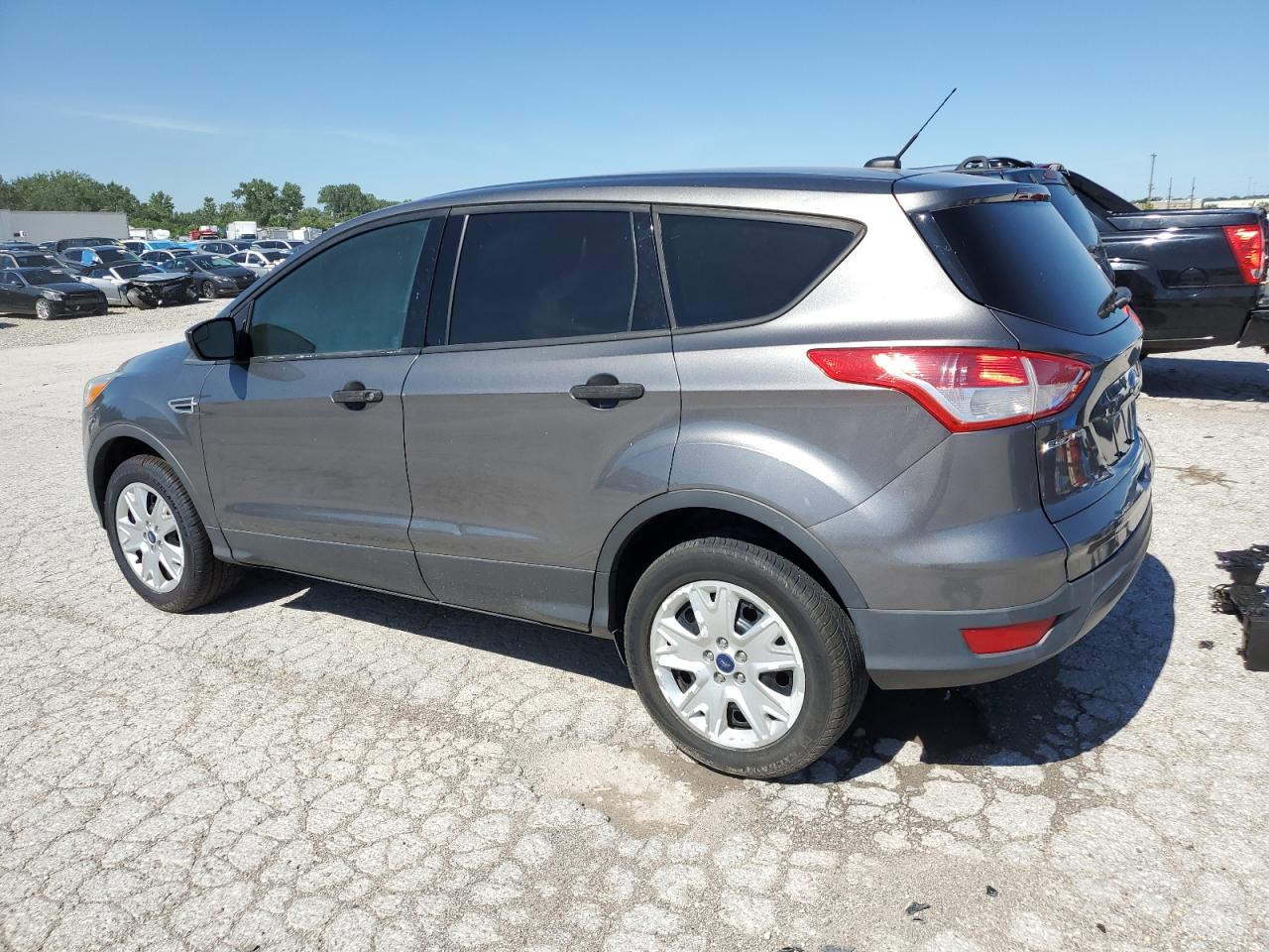 Lot #2715931413 2013 FORD ESCAPE S