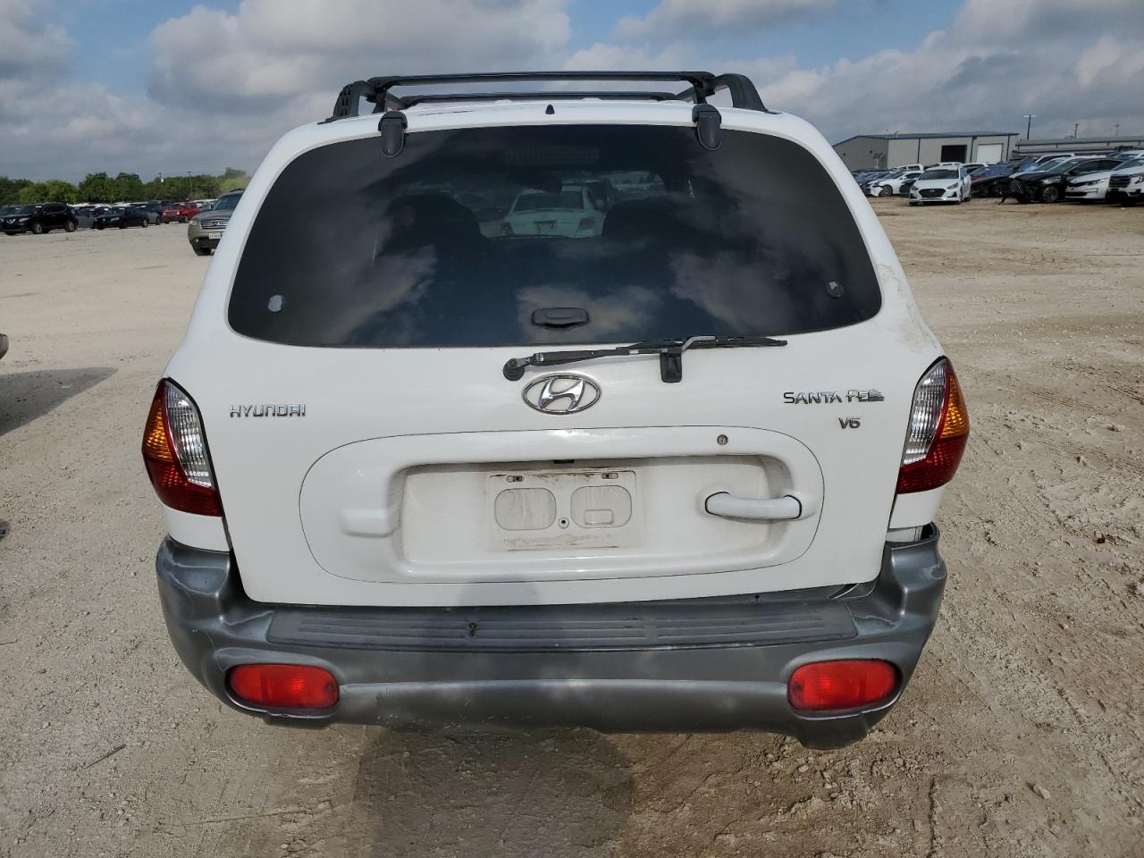 KM8SC13D02U179720 2002 Hyundai Santa Fe Gls