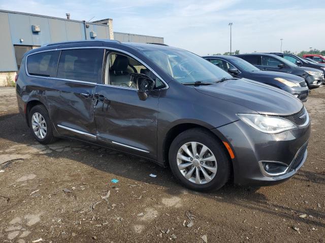 2C4RC1BG9JR258717 2018 Chrysler Pacifica Touring L