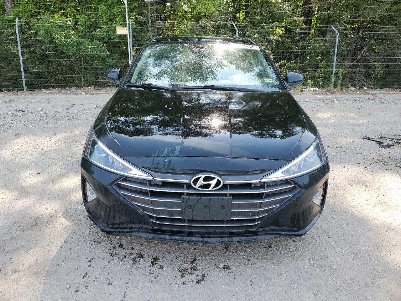 KMHD84LF2KU798803 2019 Hyundai Elantra Sel