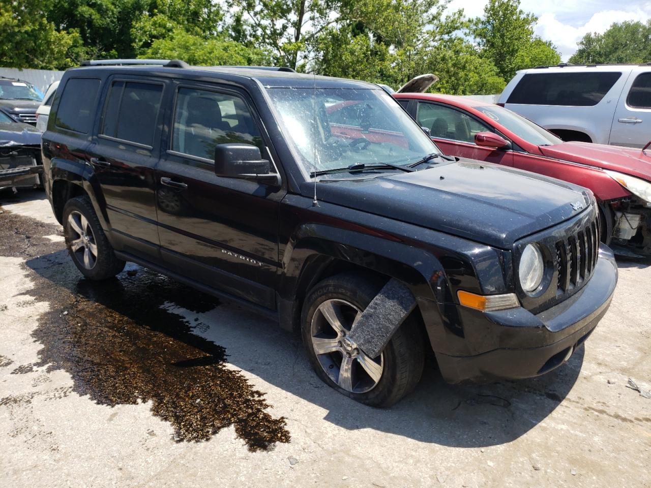 2016 Jeep Patriot Latitude vin: 1C4NJPFA1GD609564