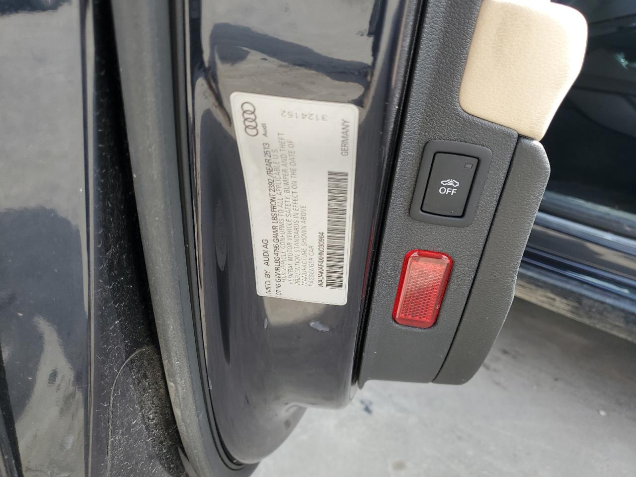 WAUANAF4XHN030964 2017 Audi A4 Premium