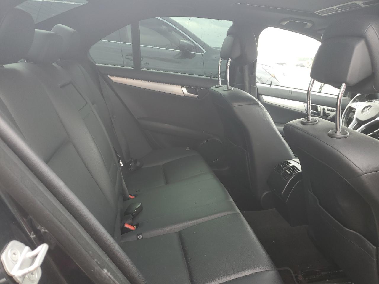 WDDGF8BB2CR227612 2012 Mercedes-Benz C 300 4Matic