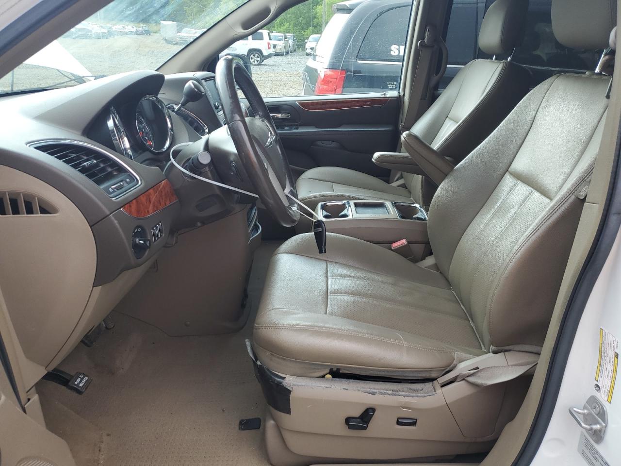 2C4RC1CG0FR572181 2015 Chrysler Town & Country Touring L