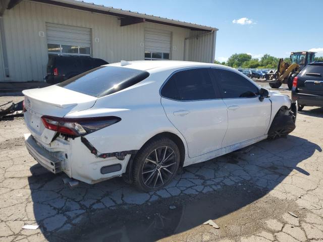 VIN 4T1G11AK2MU573915 2021 Toyota Camry, SE no.3