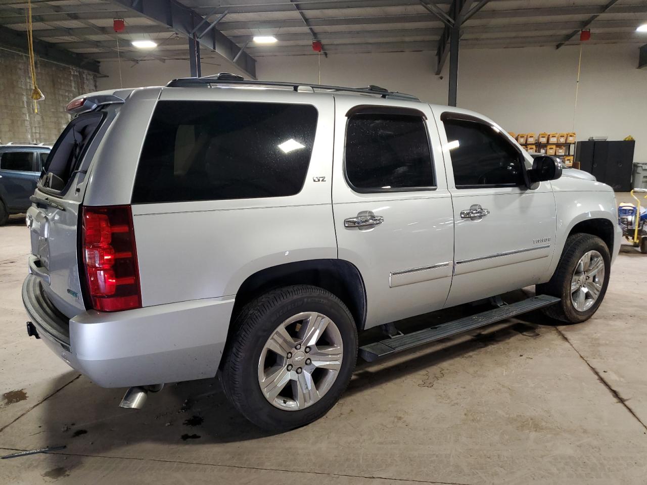 1GNSKCE0XBR210091 2011 Chevrolet Tahoe K1500 Ltz