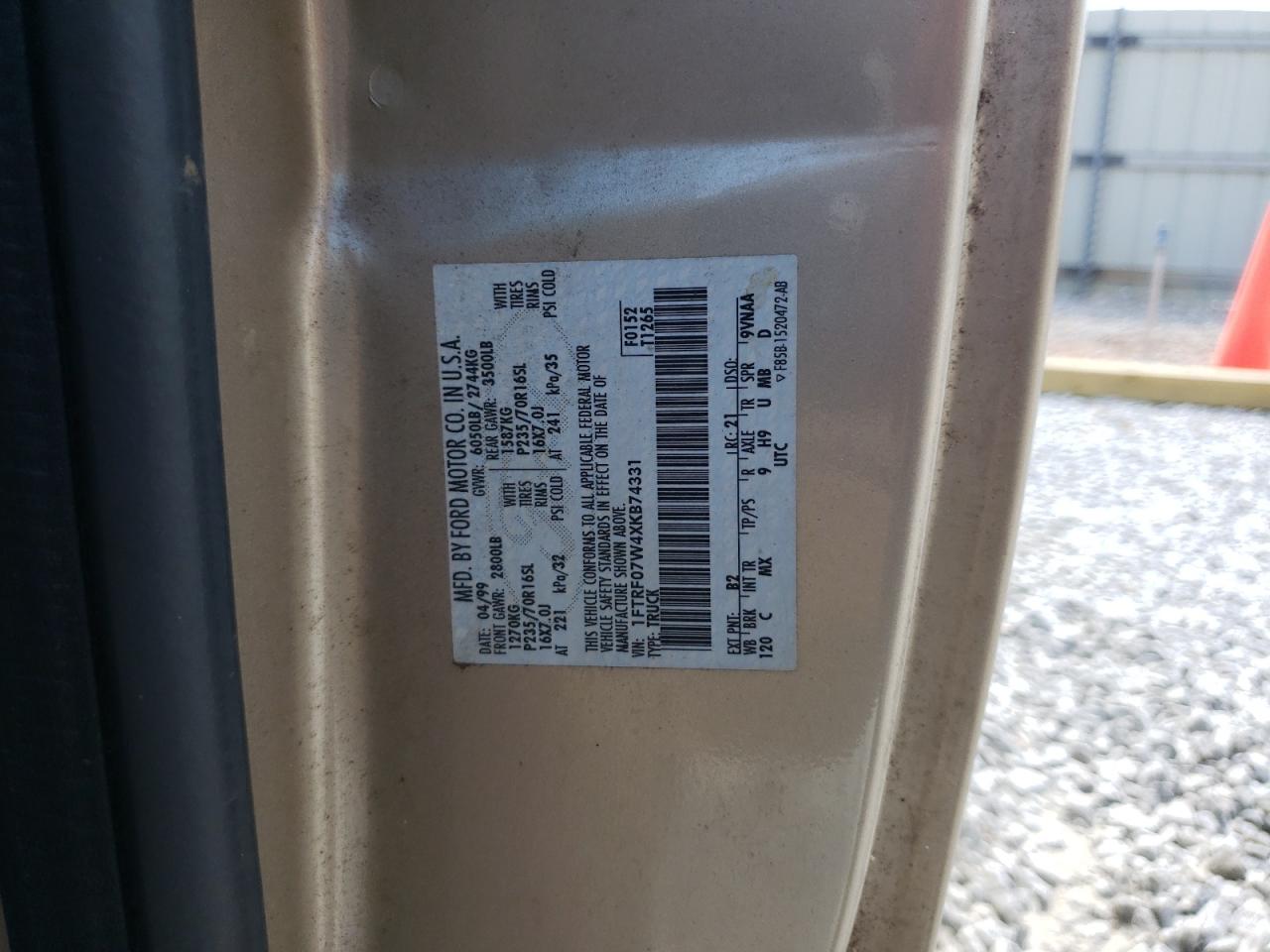 1FTRF07W4XKB74331 1999 Ford F150