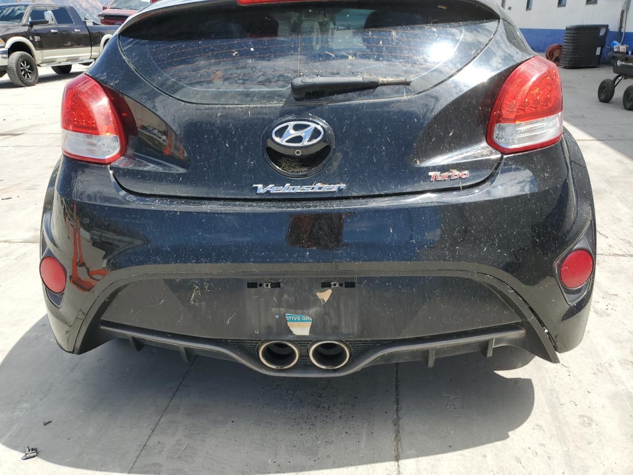 KMHTC6AE9GU249512 2016 Hyundai Veloster Turbo