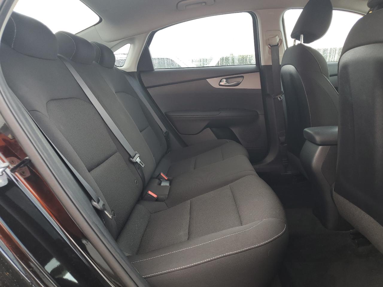 3KPF24AD6ME353899 2021 Kia Forte Fe