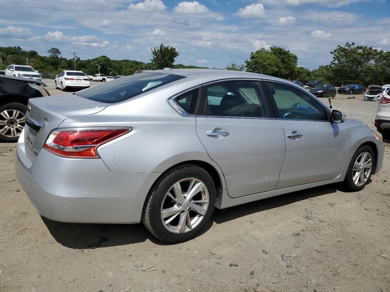 2014 Nissan Altima 2.5 vin: 1N4AL3AP0EC298568