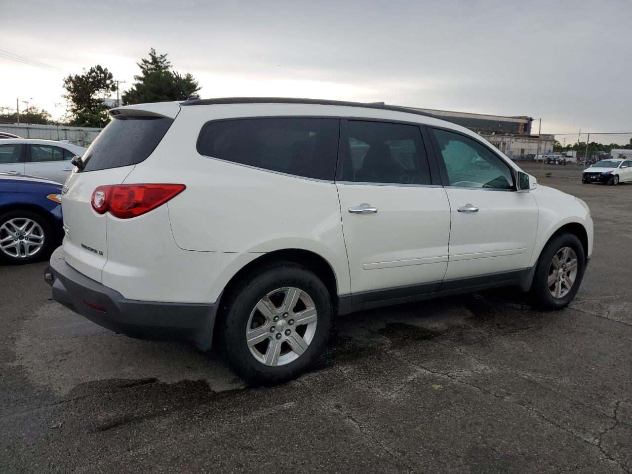 2012 Chevrolet Traverse Lt vin: 1GNKRGED5CJ389825