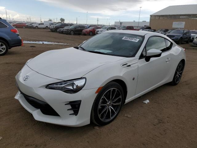 JF1ZNAA13L8752809 Toyota 86 