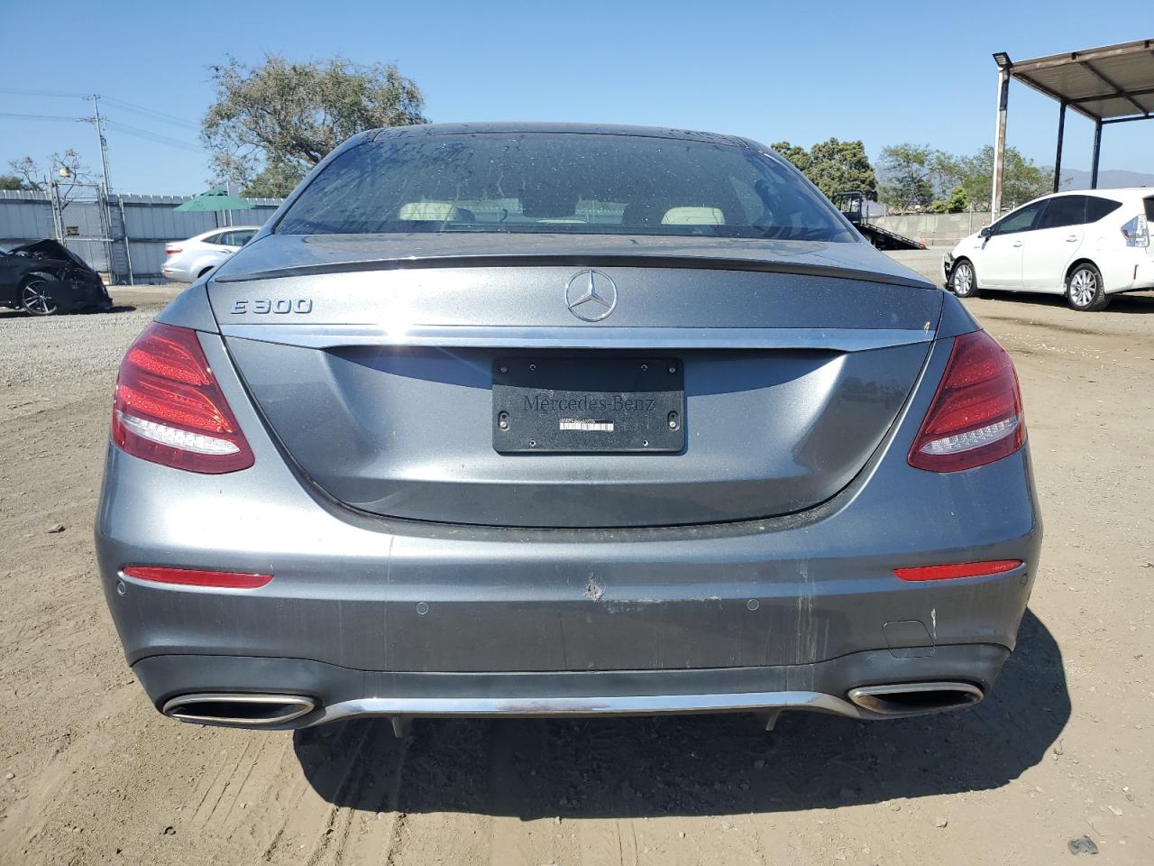 WDDZF4JB6KA577776 2019 Mercedes-Benz E 300