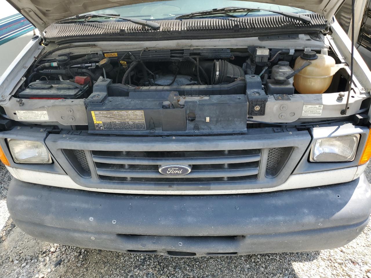 1FDXE45S37DA09386 2007 Ford Econoline E450 Super Duty Cutaway Van