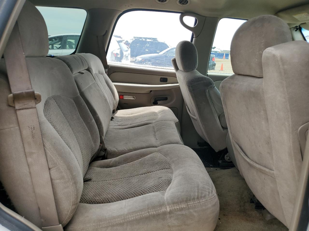 1GNEK13Z12J237763 2002 Chevrolet Tahoe K1500