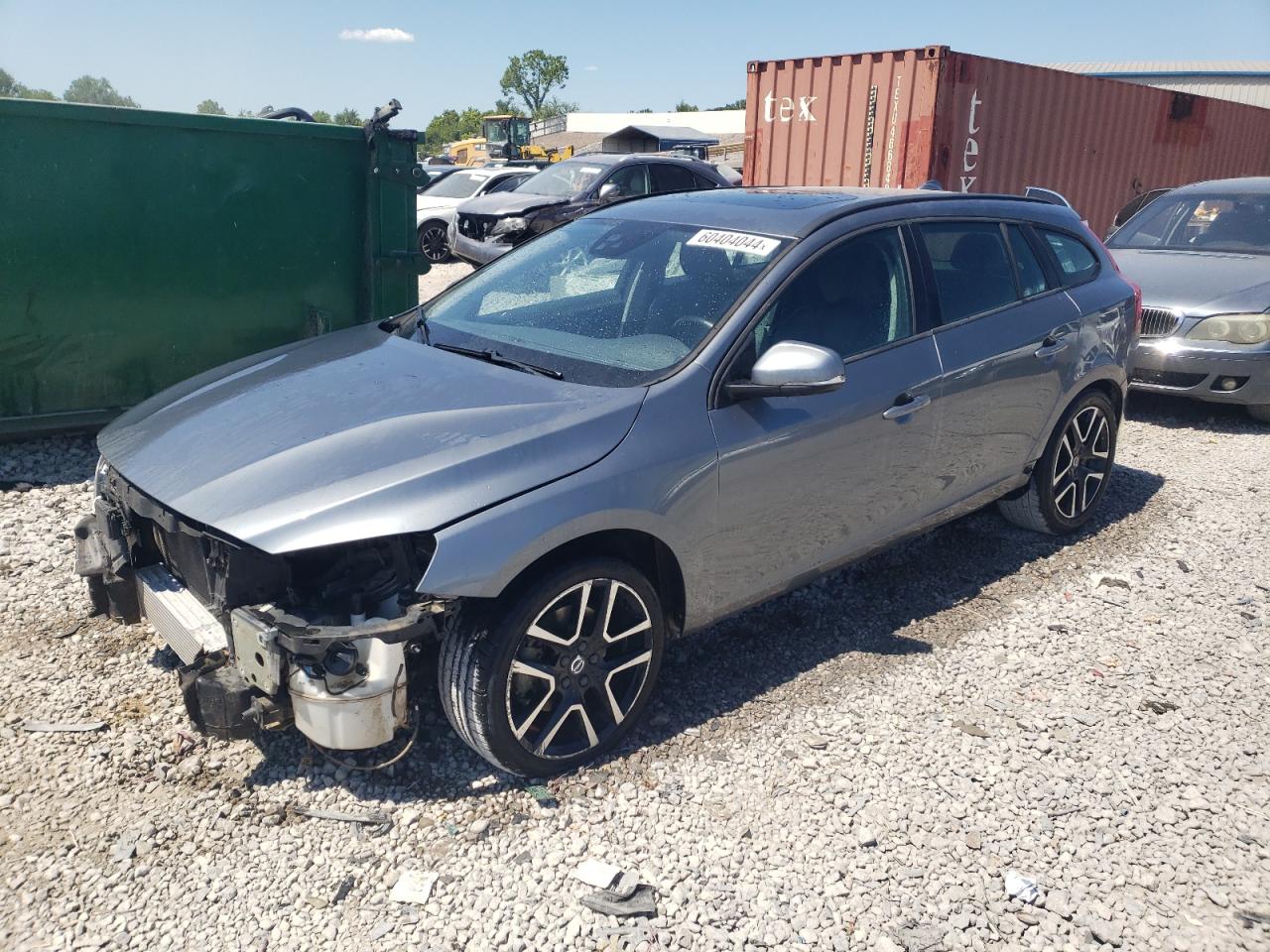 YV140MEL4J2392590 VOLVO V60 T5 DYN 2018