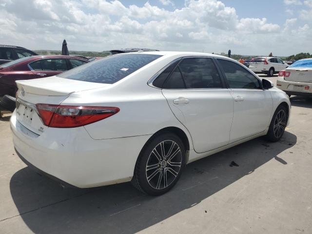 VIN 4T1BF1FK2GU170770 2016 Toyota Camry, LE no.3