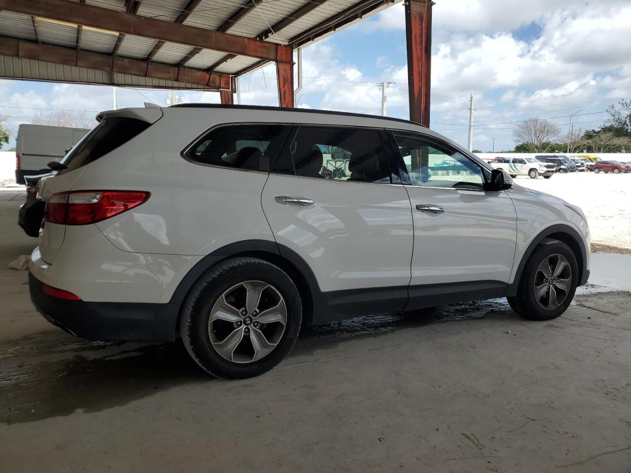 KM8SN4HF3DU002555 2013 Hyundai Santa Fe Gls