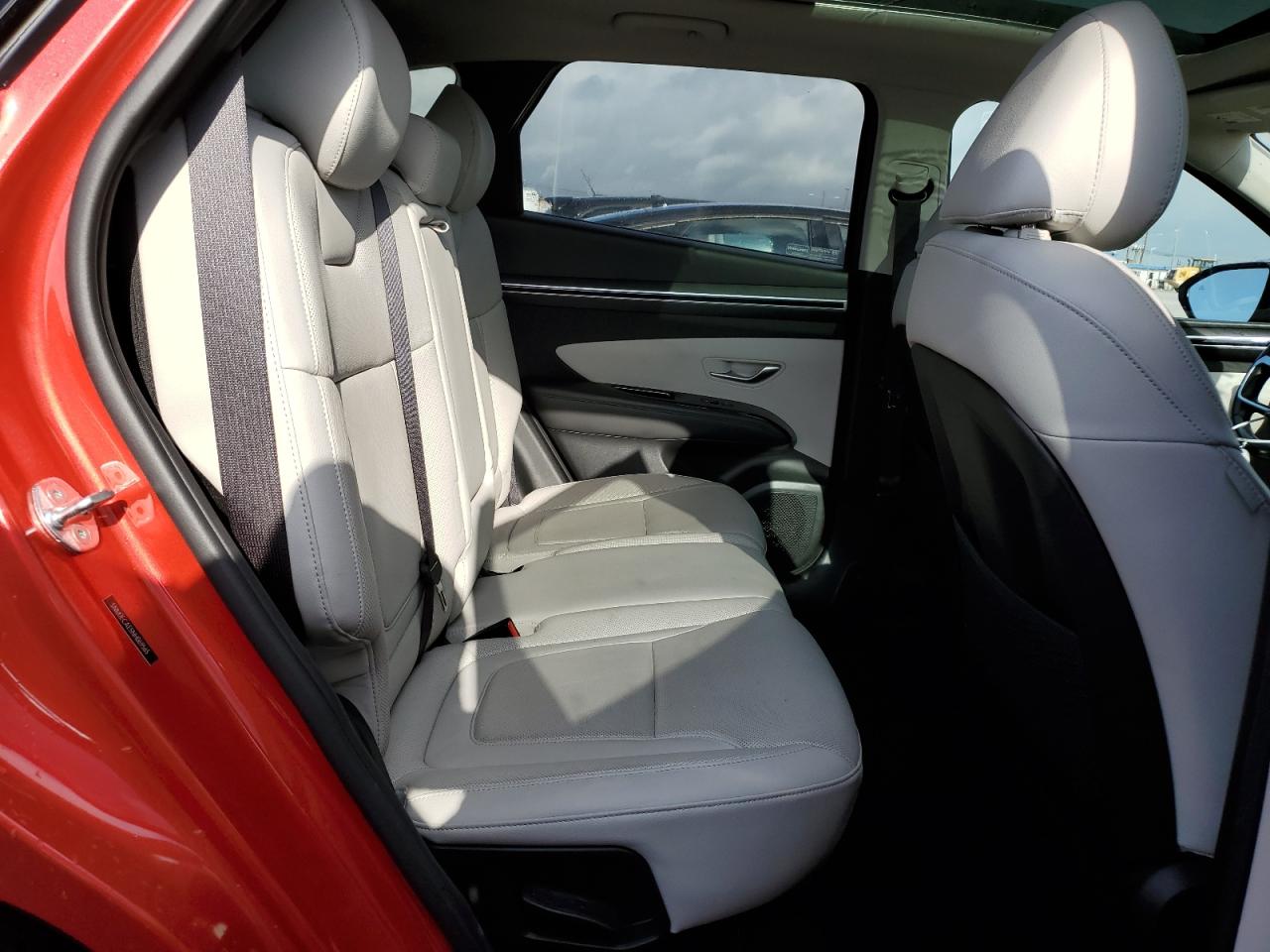 5NMJECAE5NH069565 2022 Hyundai Tucson Limited