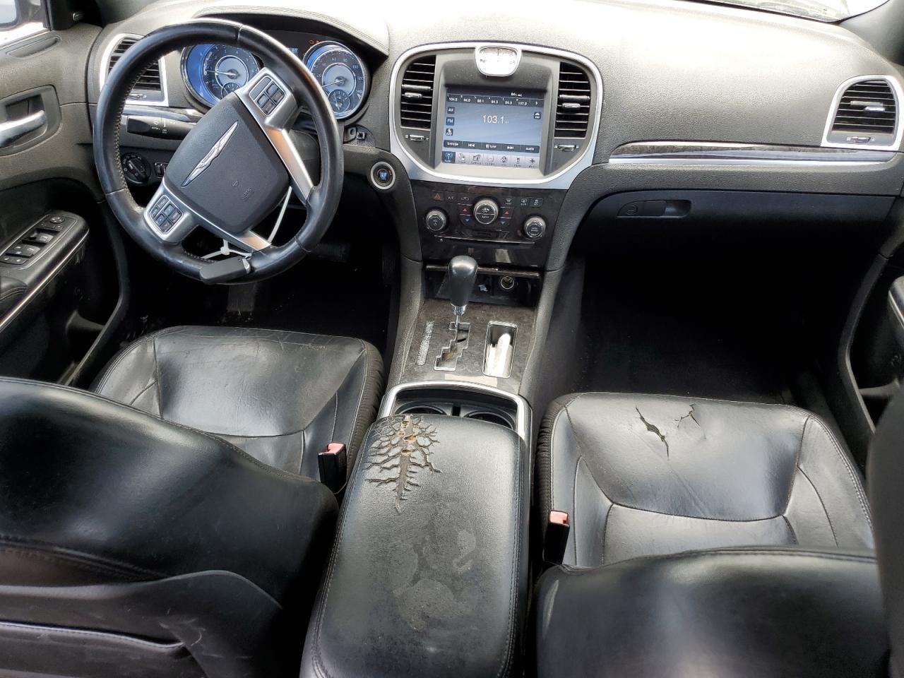 2C3CA5CG6BH552864 2011 Chrysler 300 Limited