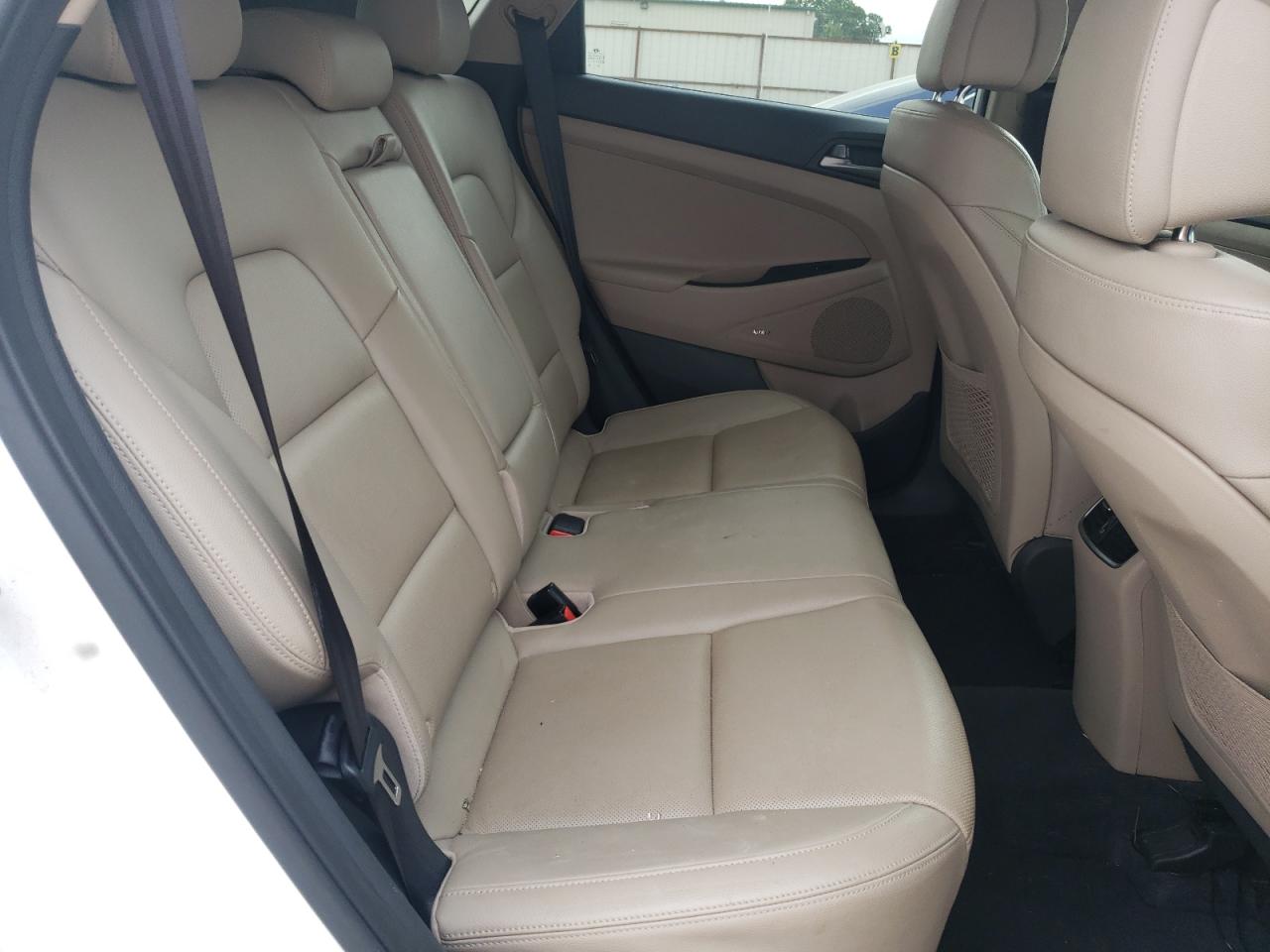 KM8J33A47HU500395 2017 Hyundai Tucson Limited