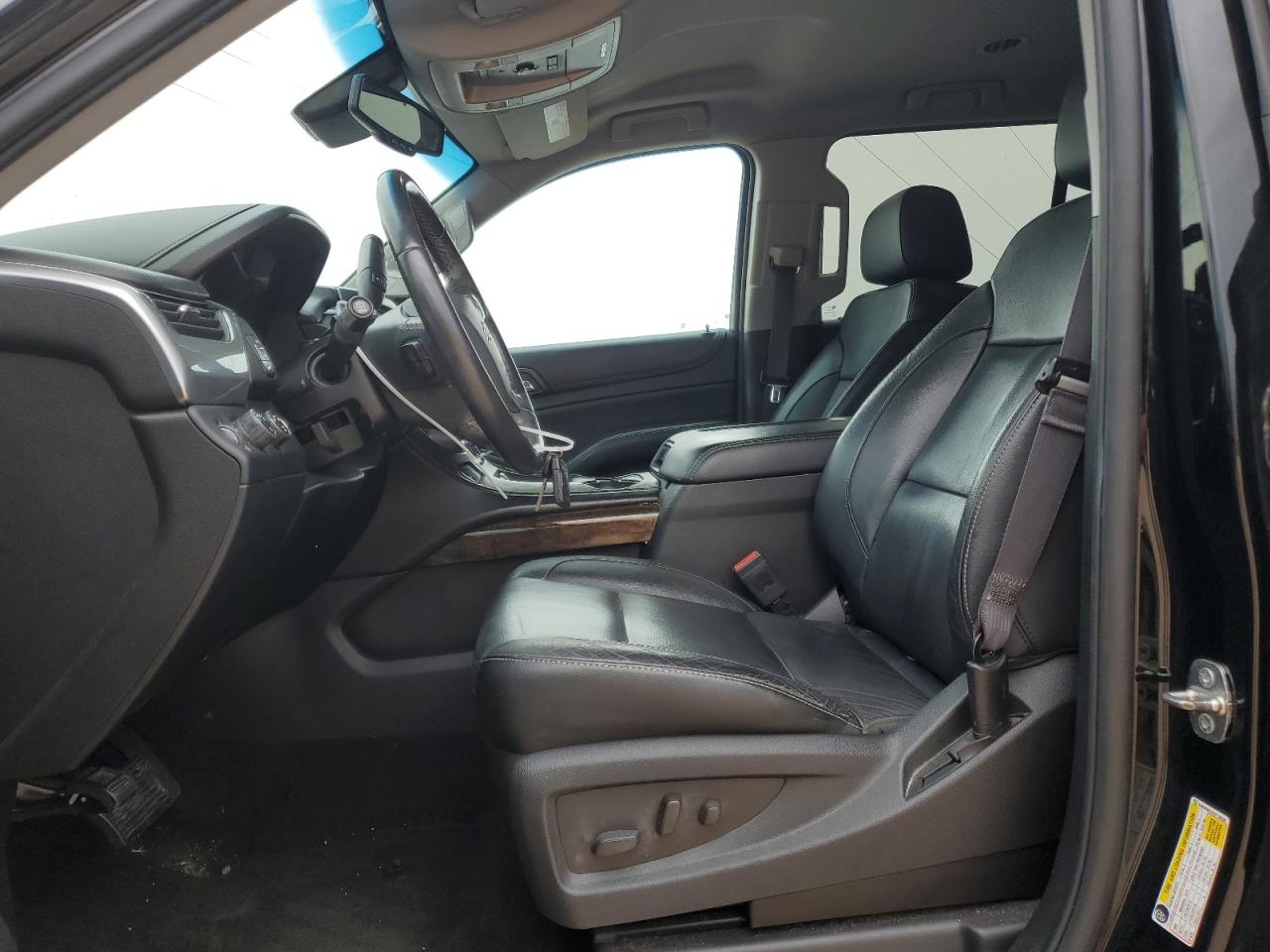 1GNSKBKC4GR126638 2016 Chevrolet Tahoe K1500 Lt