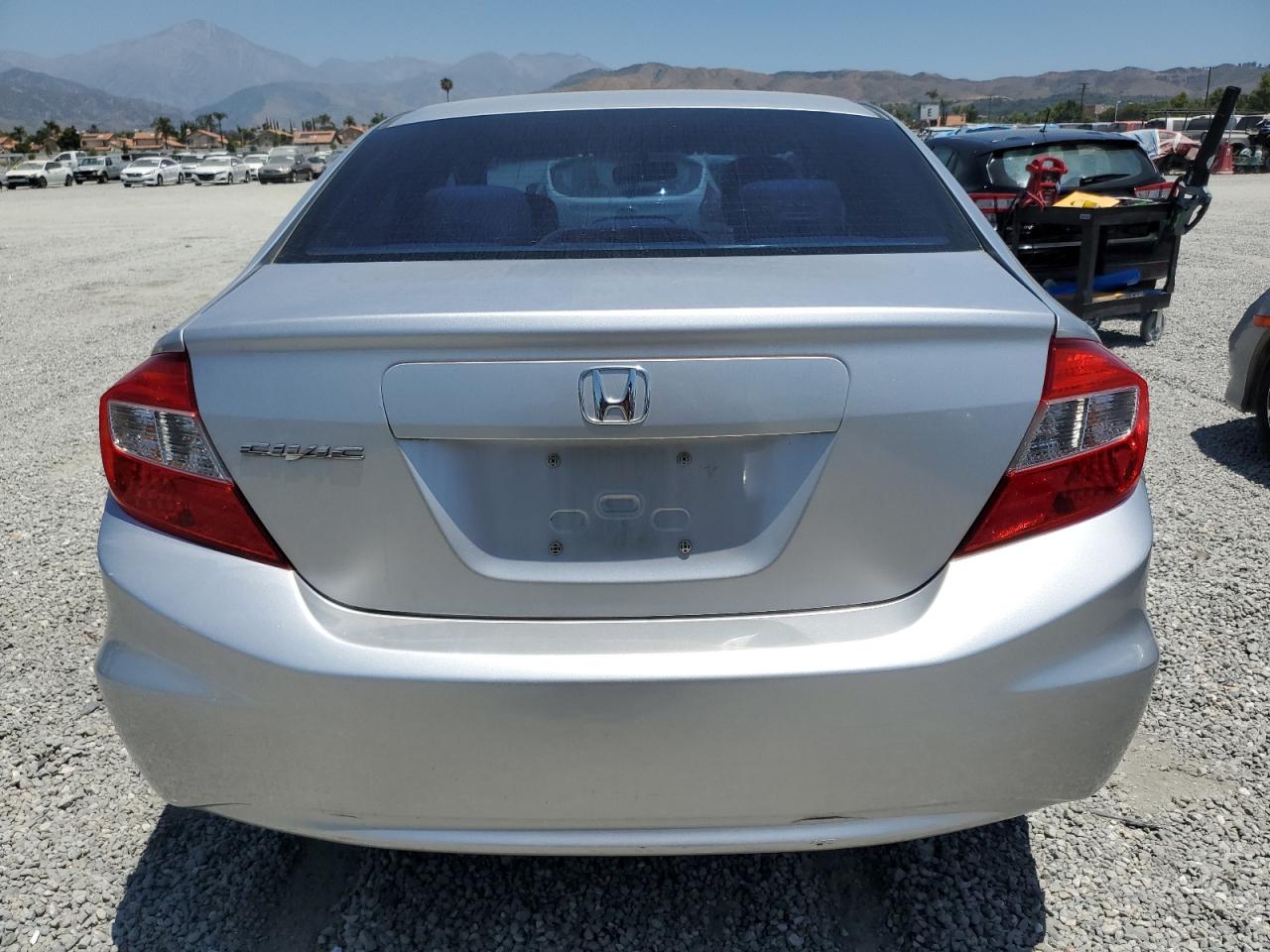 19XFB2F57CE354158 2012 Honda Civic Lx