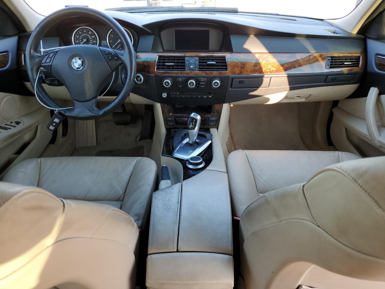 WBANW13548CZ79384 2008 BMW 535 I