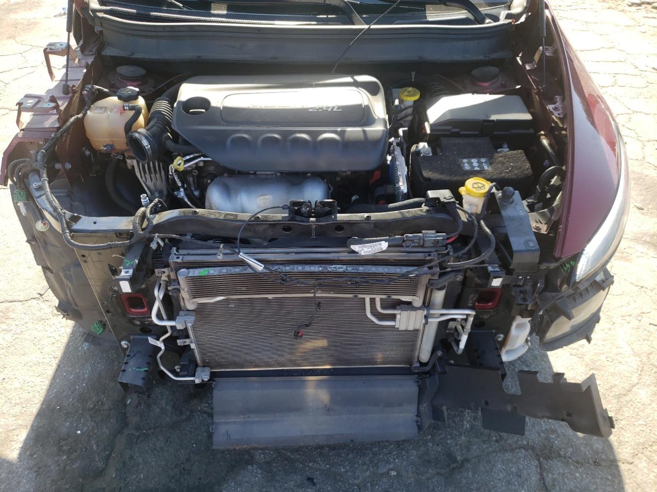 1C4PJLCB6JD620193 2018 Jeep Cherokee Latitude