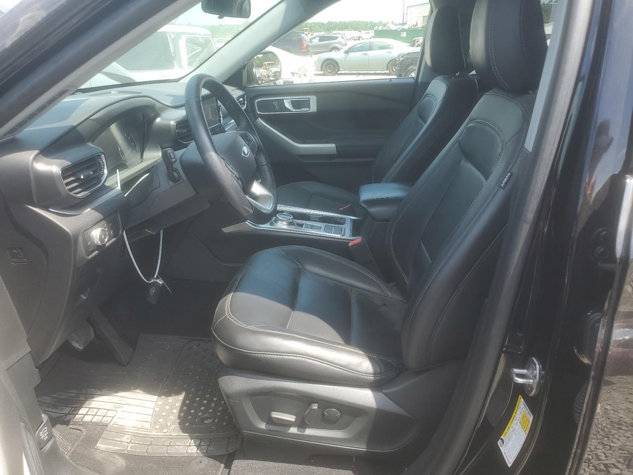 1FMSK7DH9MGB76453 2021 Ford Explorer Xlt