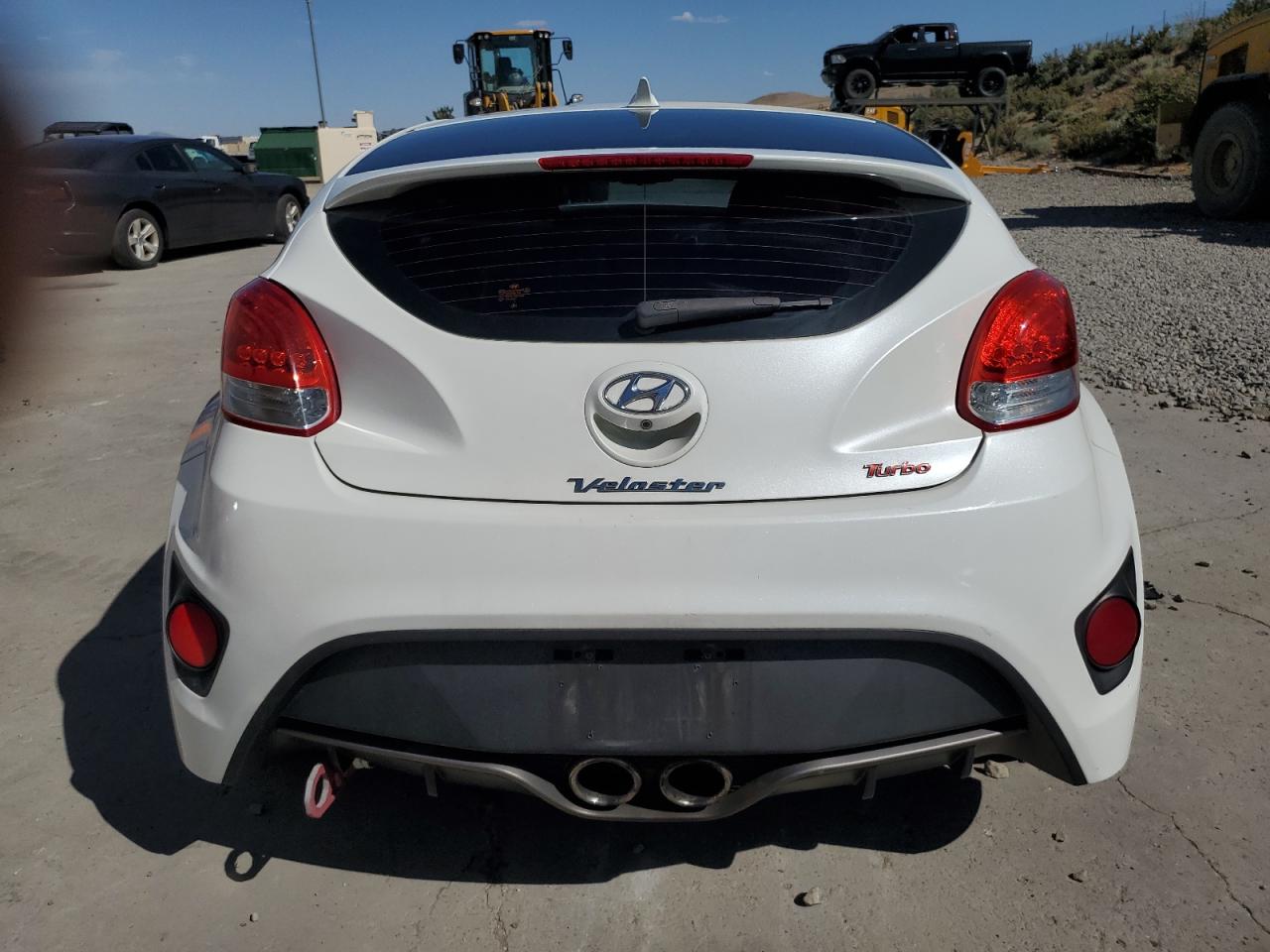 KMHTC6AE5FU221799 2015 Hyundai Veloster Turbo