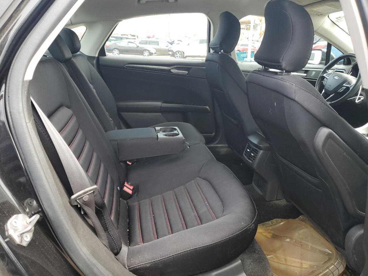 3FA6P0H77FR299928 2015 Ford Fusion Se