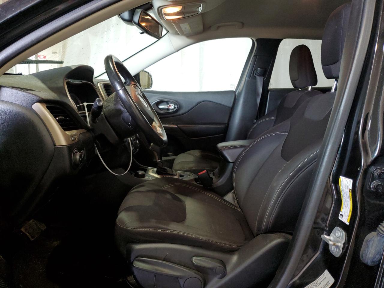 1C4PJMCB0FW749192 2015 Jeep Cherokee Latitude