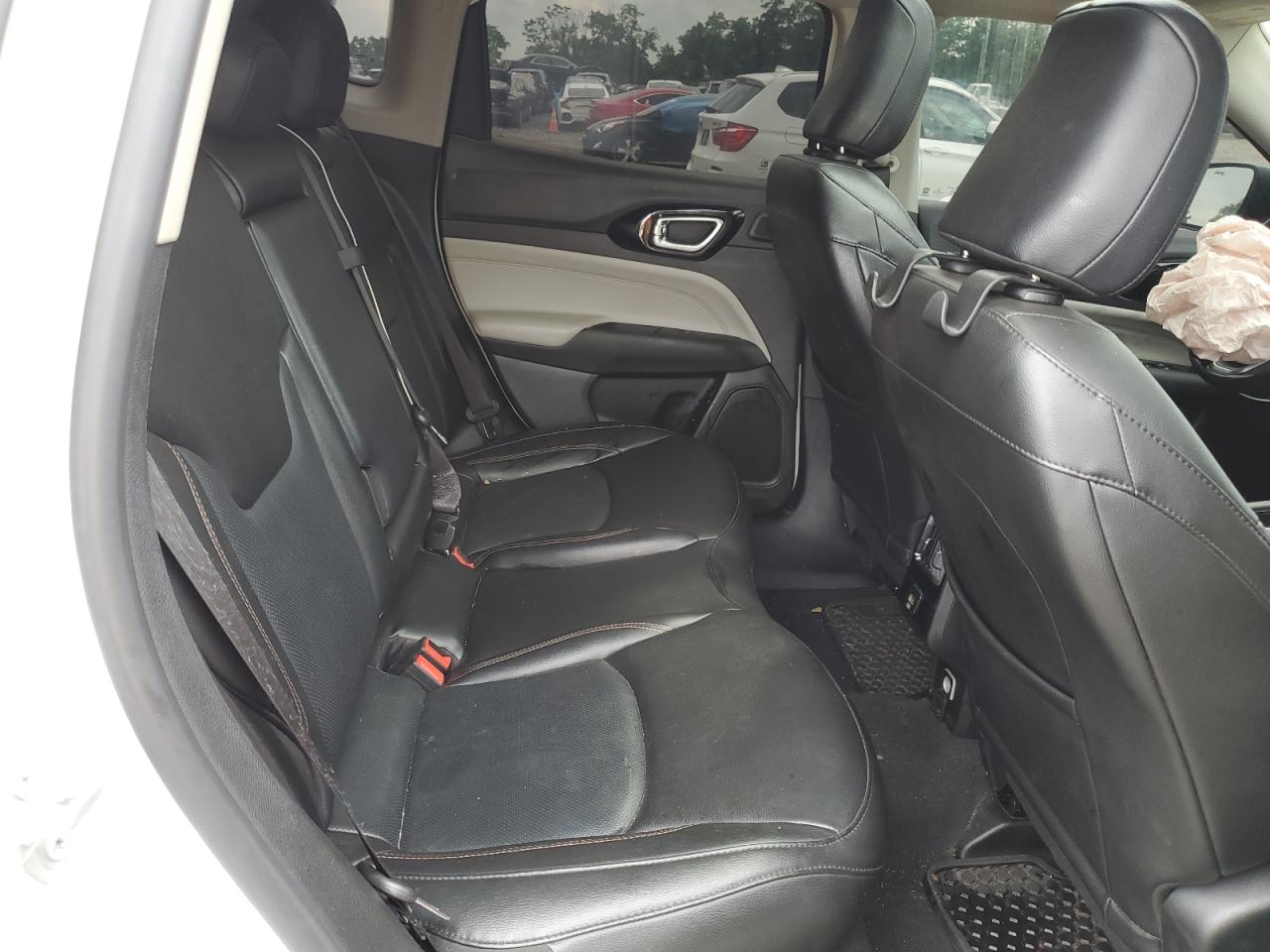 3C4NJDCB5NT171716 2022 Jeep Compass Limited