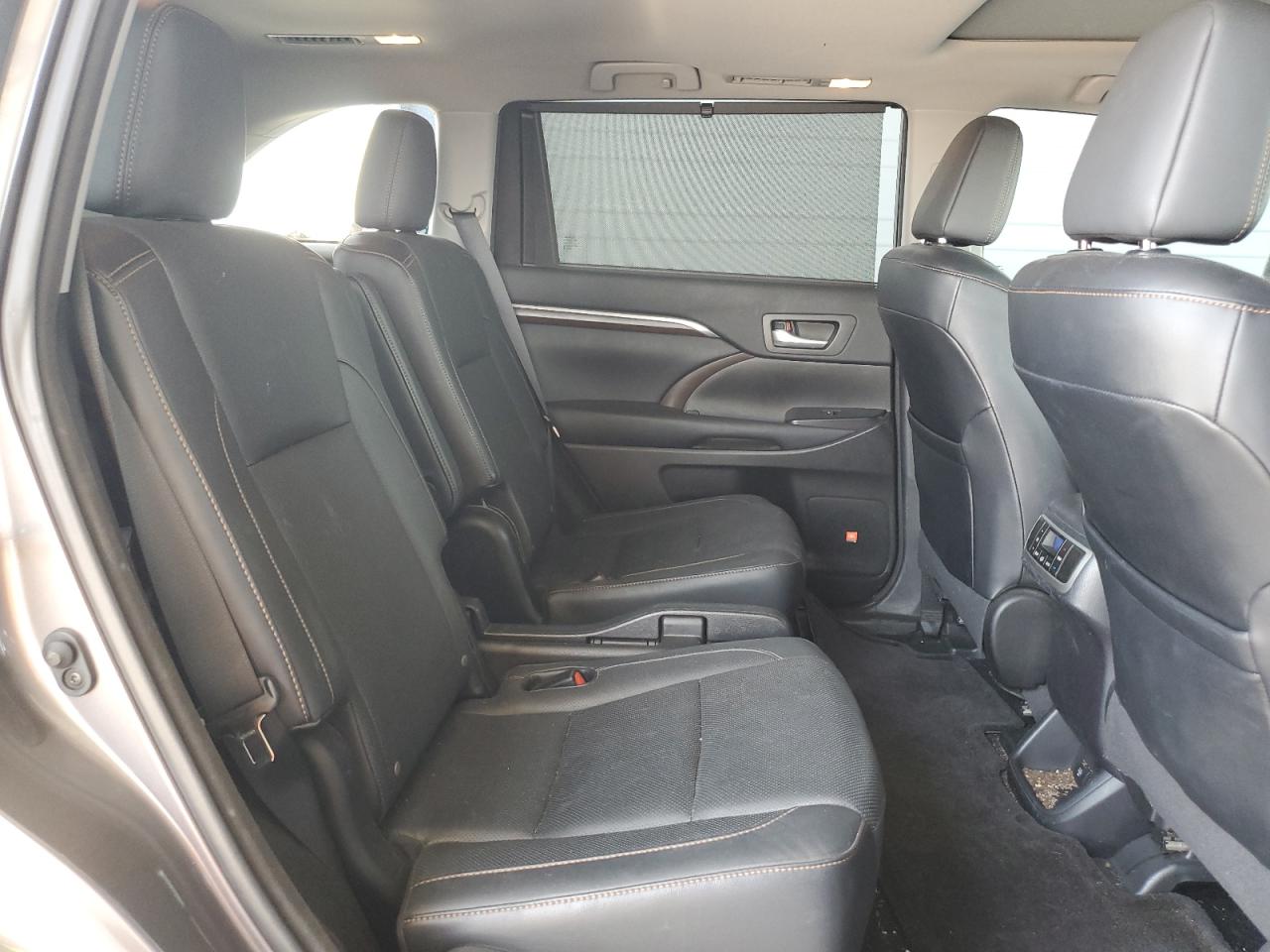 5TDDKRFH0FS112803 2015 Toyota Highlander Limited