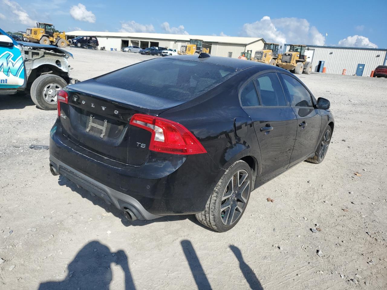 YV126MFL5H2433856 2017 Volvo S60