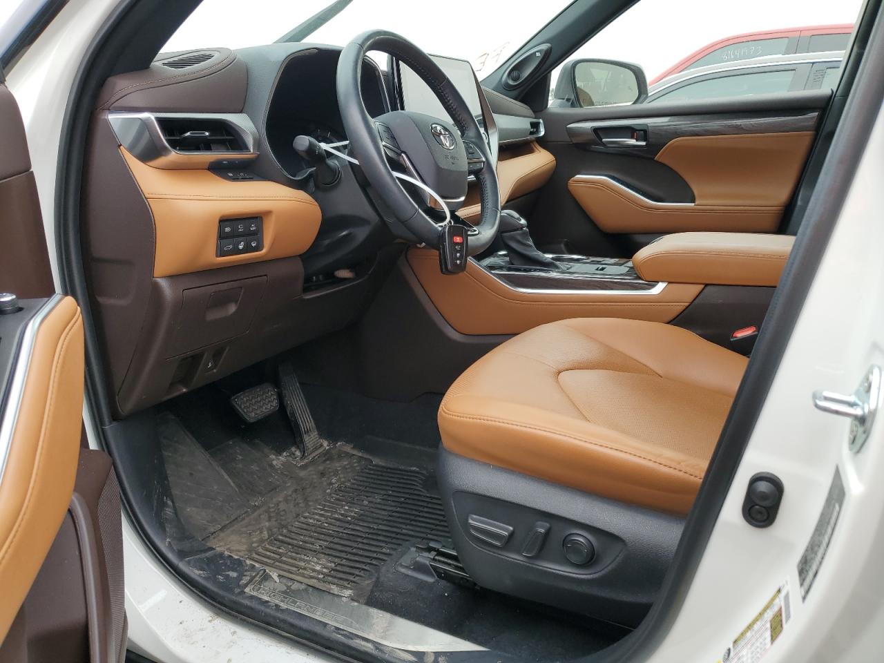 5TDEBRCH5MS057335 2021 Toyota Highlander Hybrid Platinum