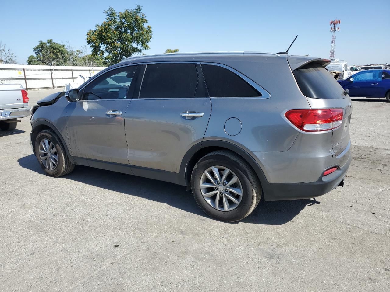 2017 Kia Sorento Lx vin: 5XYPG4A59HG307667