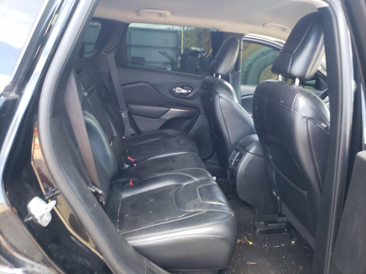 1C4PJLDB9KD300737 2019 Jeep Cherokee Limited