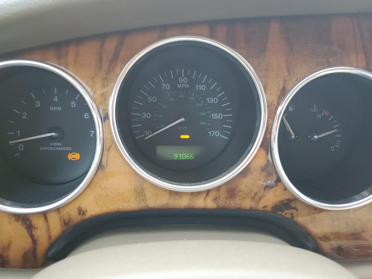 SAJDA41B963A45388 2006 Jaguar Xkr