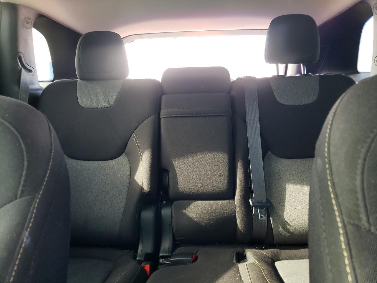 1C4PJMCX6JD517096 2018 Jeep Cherokee Latitude