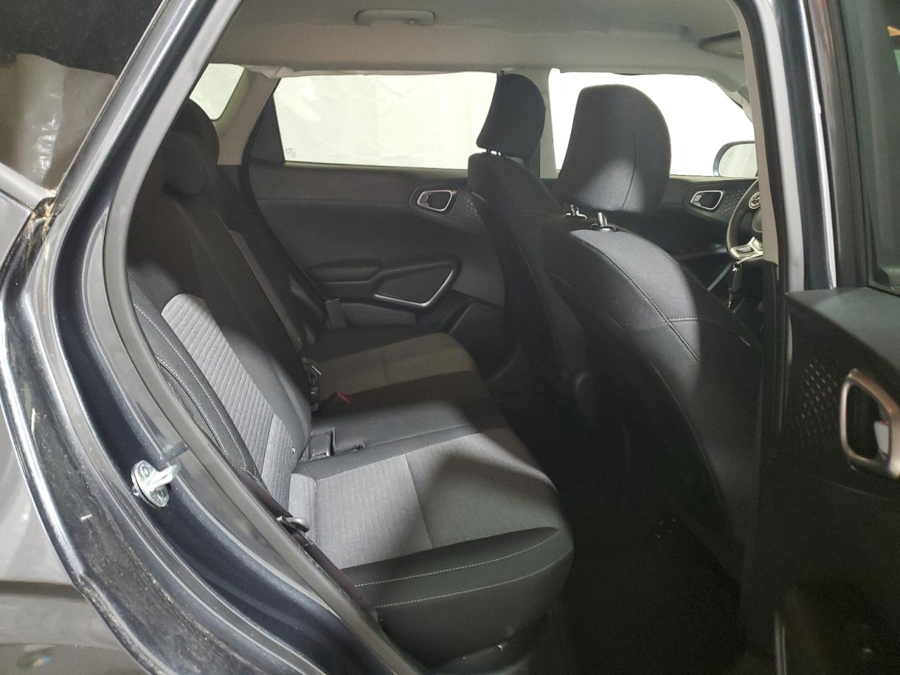 KNDJ23AU5L7110765 2020 Kia Soul Lx