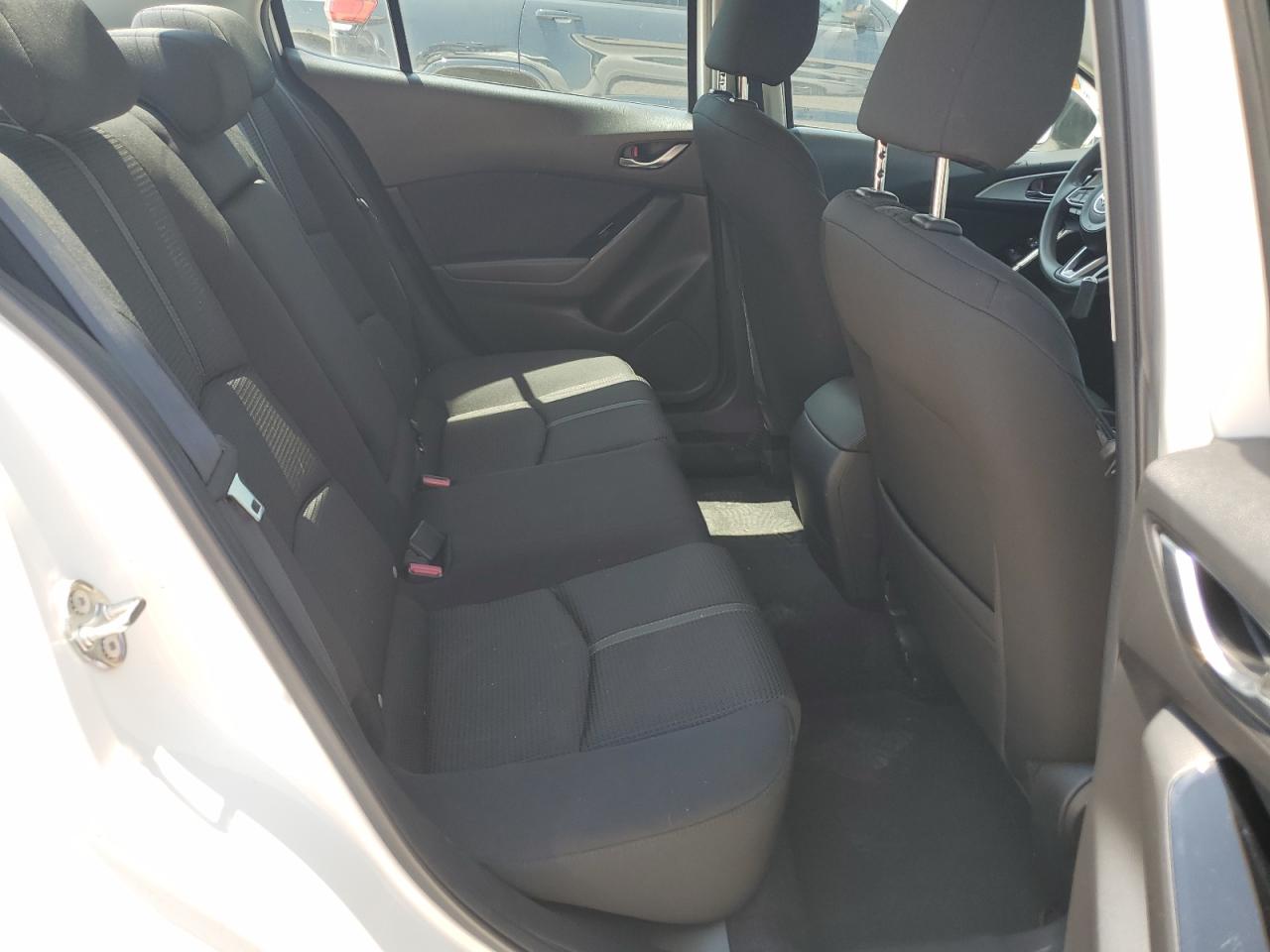 3MZBN1U73HM138645 2017 Mazda 3 Sport