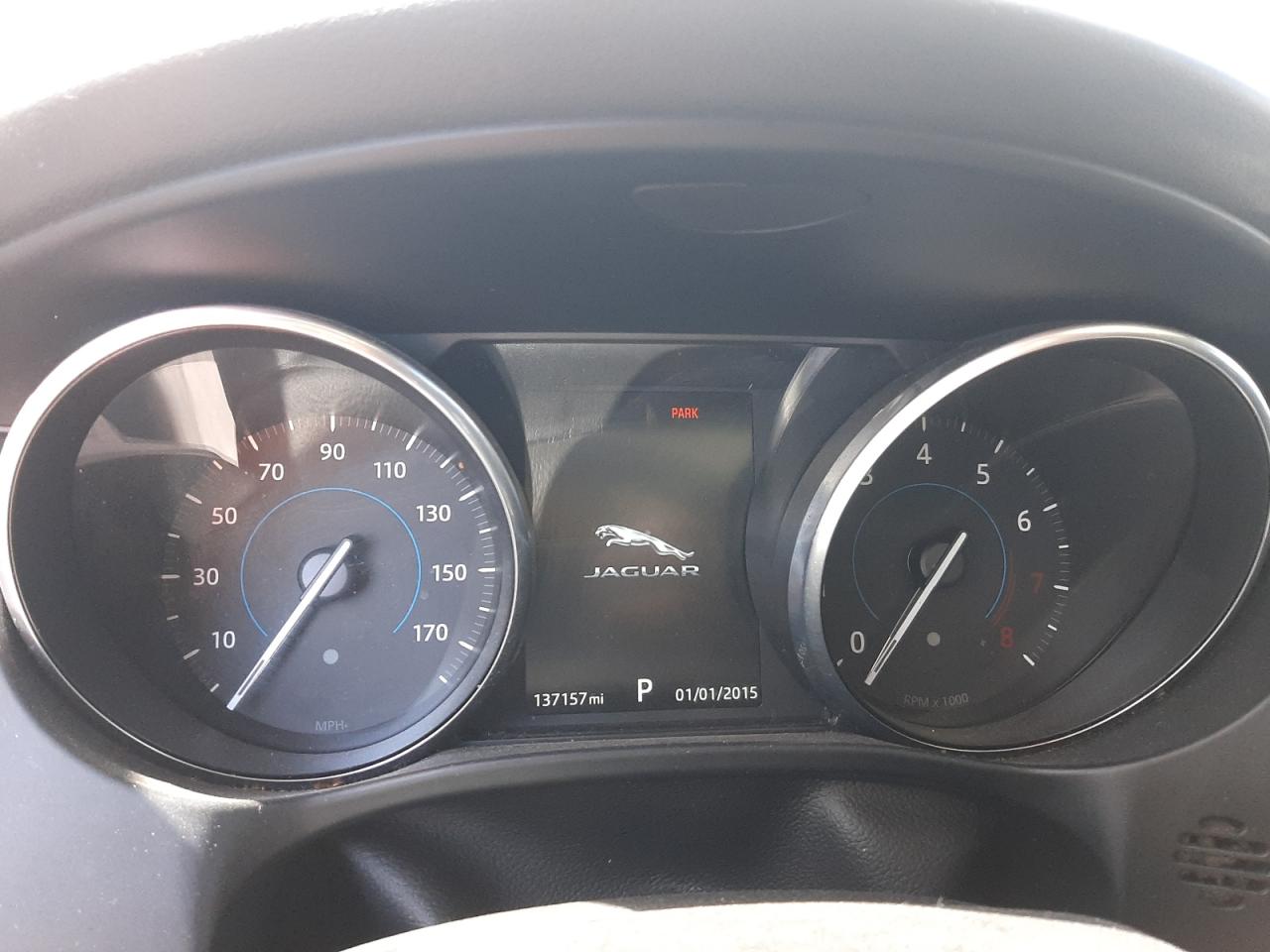 SADCJ2BV8HA055403 2017 Jaguar F-Pace Premium