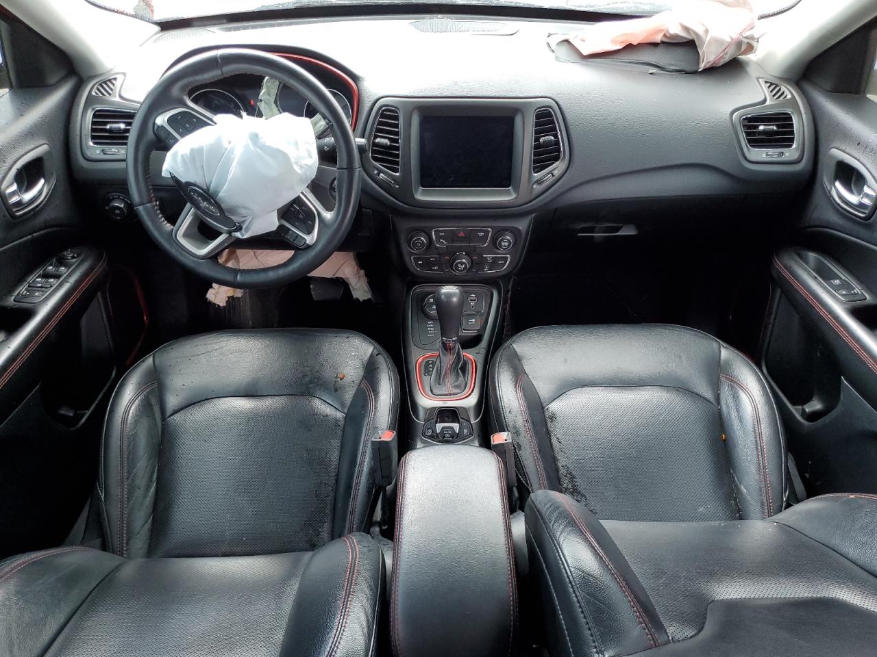 3C4NJDDB3JT270186 2018 Jeep Compass Trailhawk