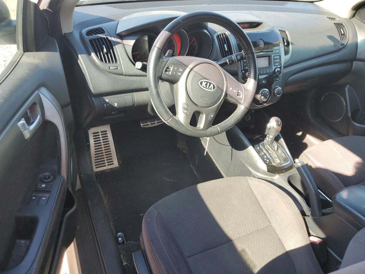 KNAFW6A39B5389955 2011 Kia Forte Sx