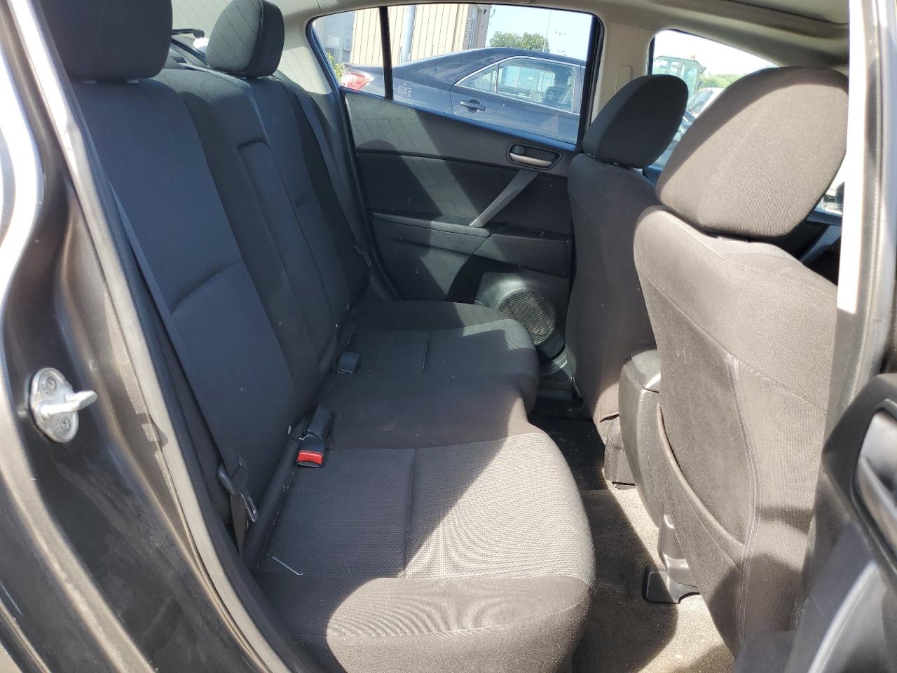 JM1BL1VF9B1431081 2011 Mazda 3 I