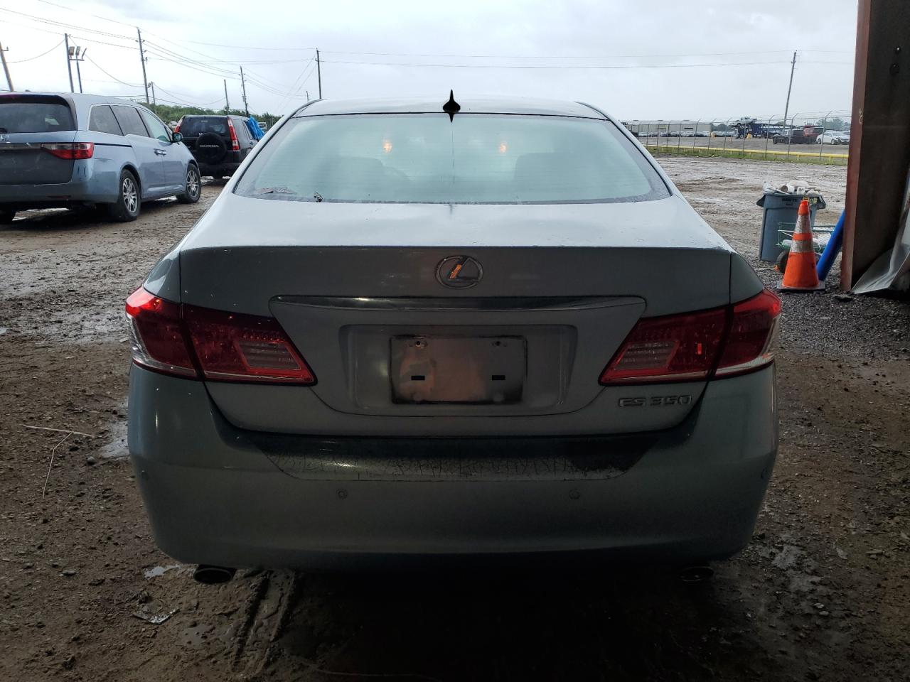 JTHBK1EG2B2454402 2011 Lexus Es 350