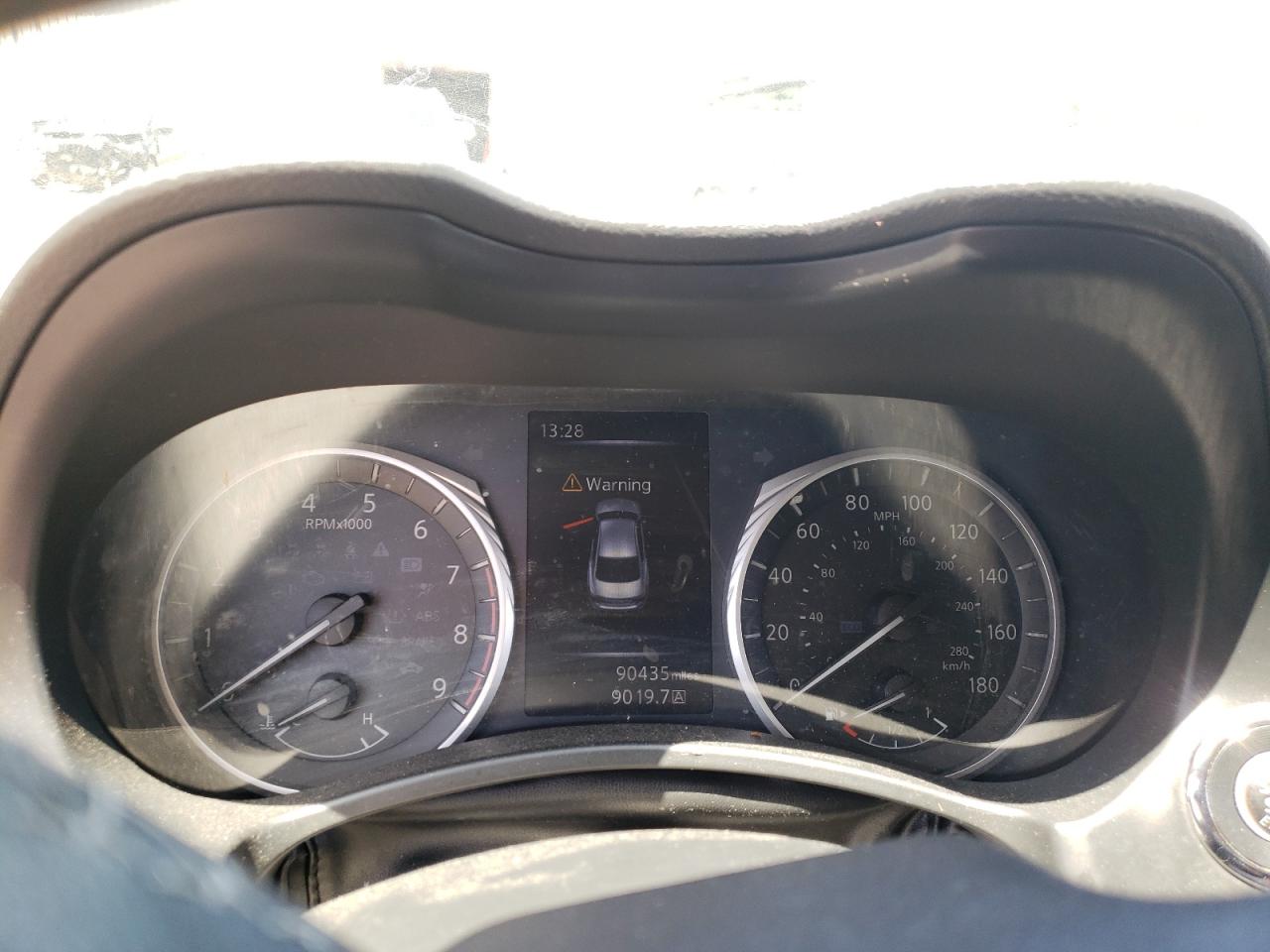 JN1EV7AP5JM350104 2018 Infiniti Q50 Luxe